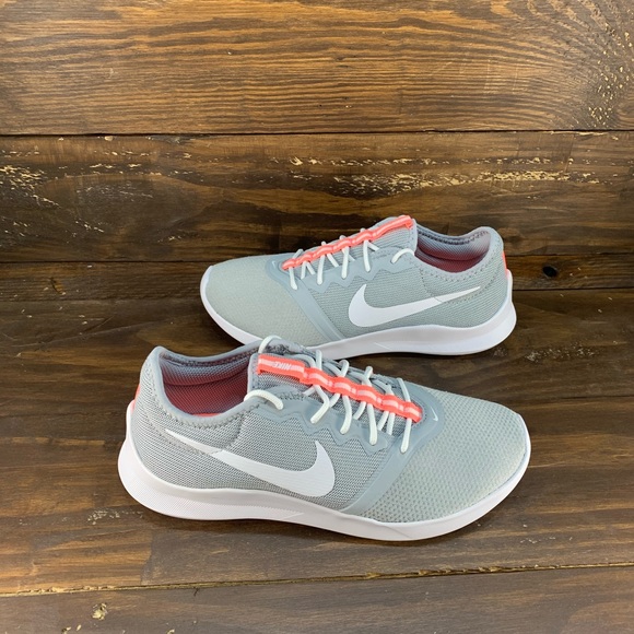 nike women's viale running shoe